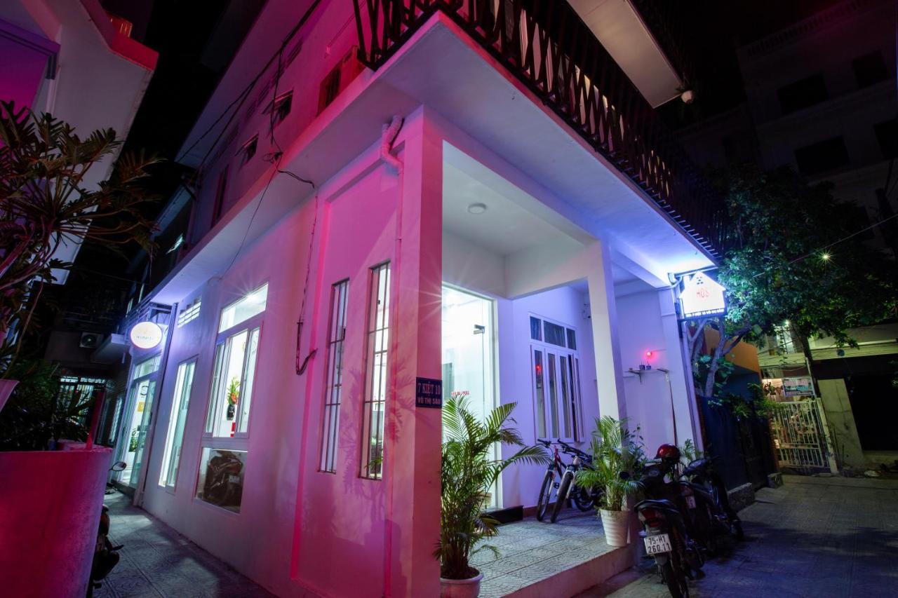 5.T Hostel Hue Esterno foto